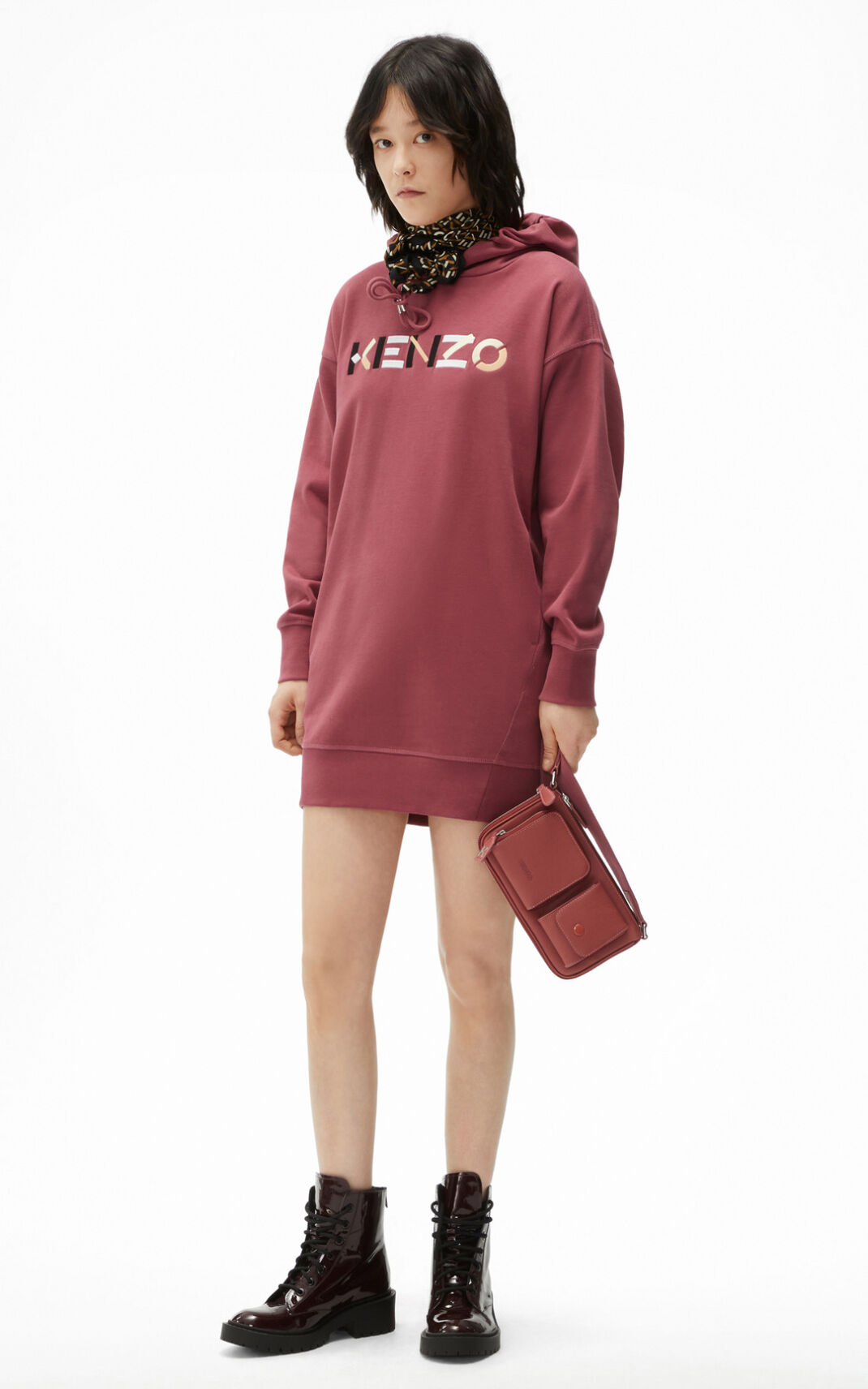 Vestido Kenzo logo sweater Feminino - Pretas | 823KVEWNY